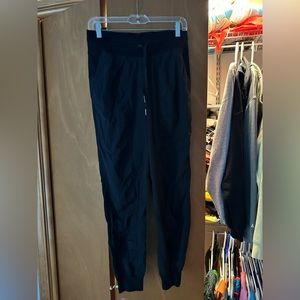 Lululemon Dance Studio Joggers Size 6